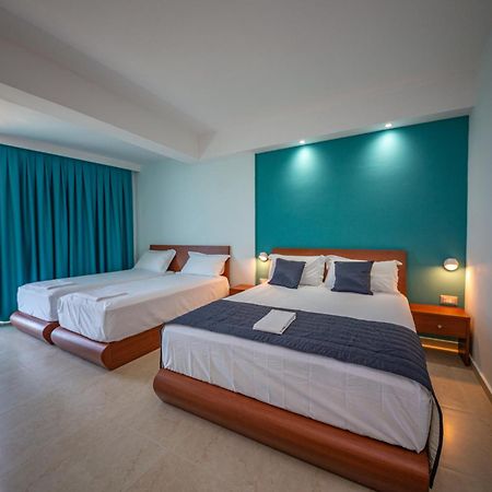 Hotel Borshi الغرفة الصورة